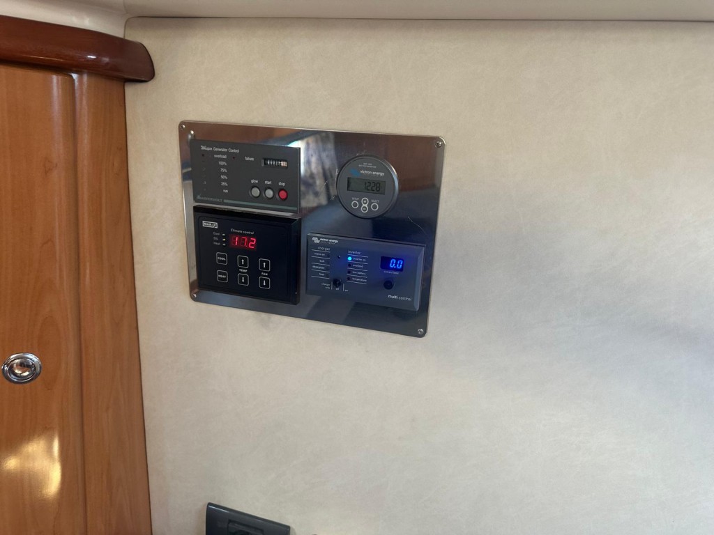 Sealine S 37 | Jacht makelaar | Shipcar Yachts Sealine S 37 | Jacht makelaar | Shipcar Yachts