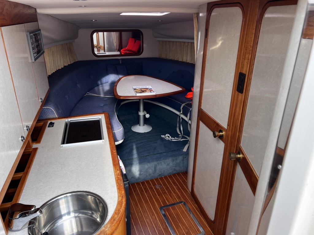 Windy 31 Scirocco | Jacht makelaar | Shipcar Yachts Windy 31 Scirocco | Jacht makelaar | Shipcar Yachts