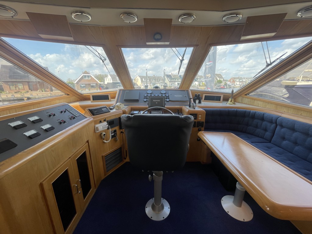 Trader 75 Signature | Jacht makelaar | Shipcar Yachts Trader 75 Signature | Jacht makelaar | Shipcar Yachts