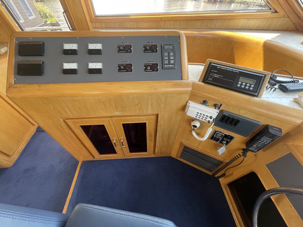 Trader 75 Signature | Jacht makelaar | Shipcar Yachts Trader 75 Signature | Jacht makelaar | Shipcar Yachts