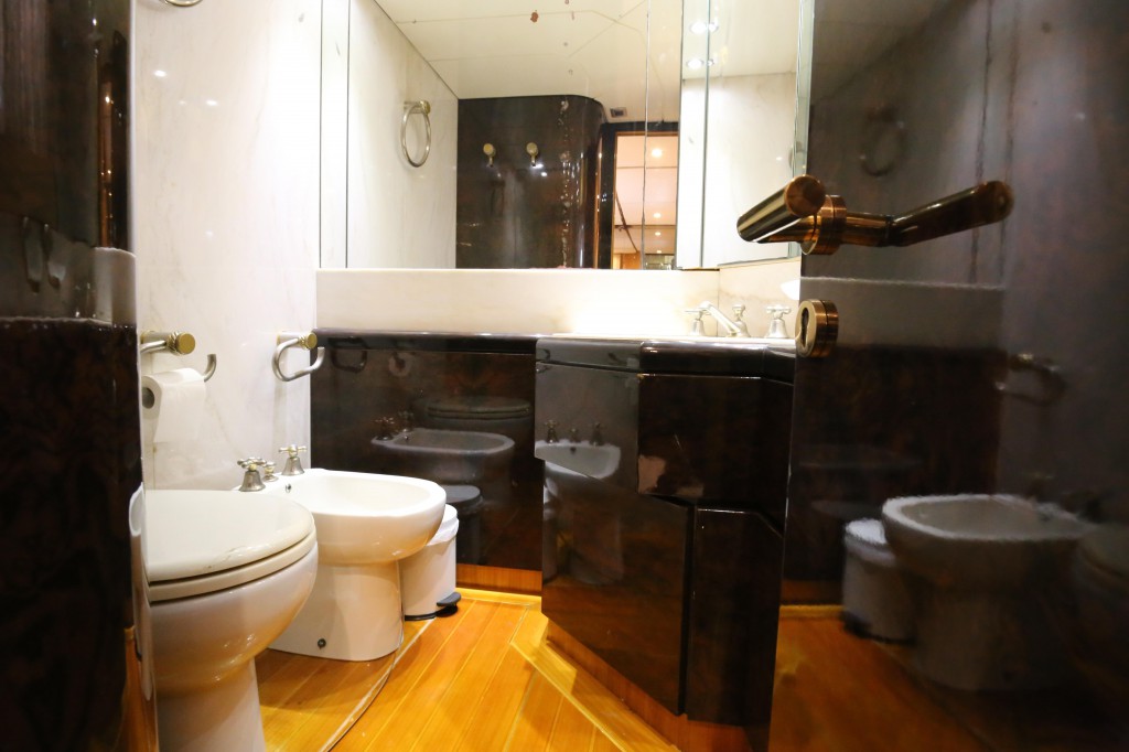 Sanlorenzo 80 | Jacht makelaar | Shipcar Yachts Sanlorenzo 80 | Jacht makelaar | Shipcar Yachts