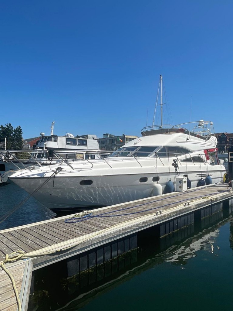 Princess 52 FLY | Jacht makelaar | Shipcar Yachts Princess 52 FLY | Jacht makelaar | Shipcar Yachts