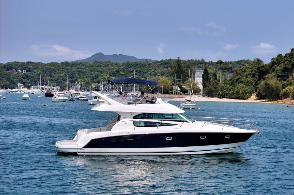 Prestige 42 Fly | Jacht makelaar | Shipcar Yachts Prestige 42 Fly | Jacht makelaar | Shipcar Yachts