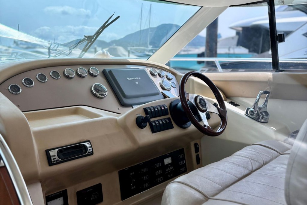 Prestige 42 Fly | Jacht makelaar | Shipcar Yachts Prestige 42 Fly | Jacht makelaar | Shipcar Yachts