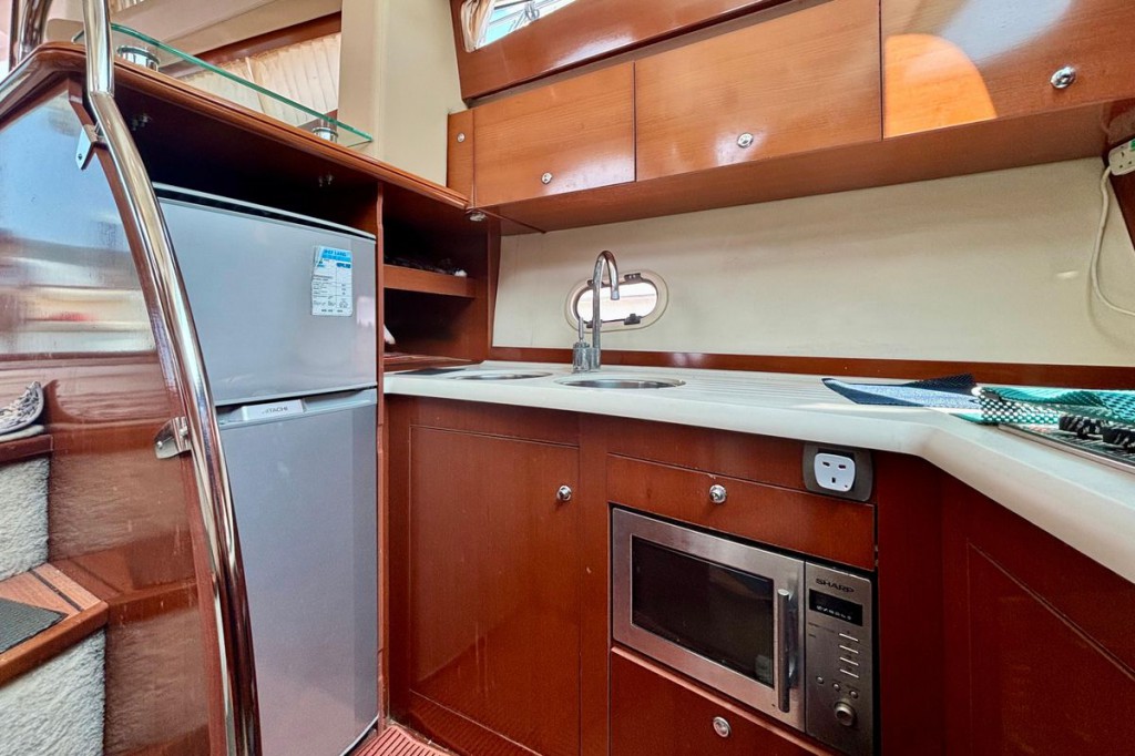 Prestige 42 Fly | Jacht makelaar | Shipcar Yachts Prestige 42 Fly | Jacht makelaar | Shipcar Yachts