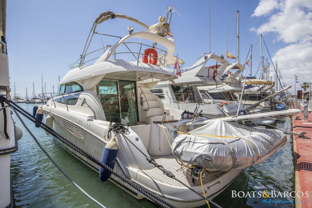 Prestige 42 Fly | Jacht makelaar | Shipcar Yachts Prestige 42 Fly | Jacht makelaar | Shipcar Yachts