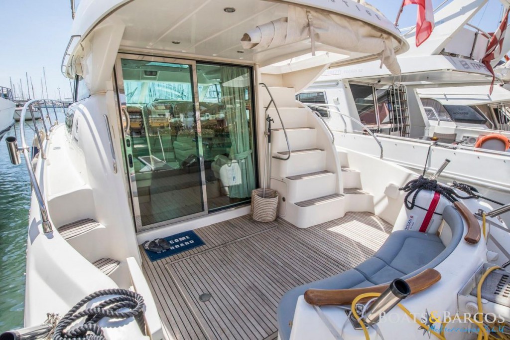 Prestige 42 Fly | Jacht makelaar | Shipcar Yachts Prestige 42 Fly | Jacht makelaar | Shipcar Yachts