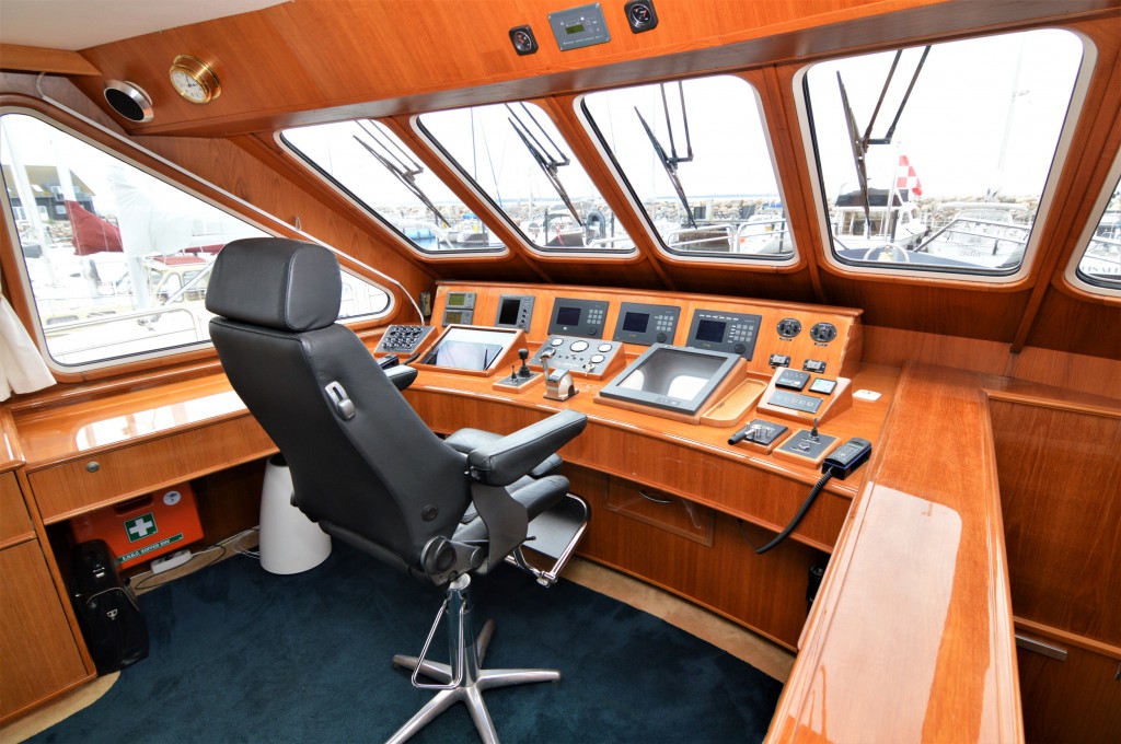 Van Tilborg  Long Range 22M   | Jacht makelaar | Shipcar Yachts