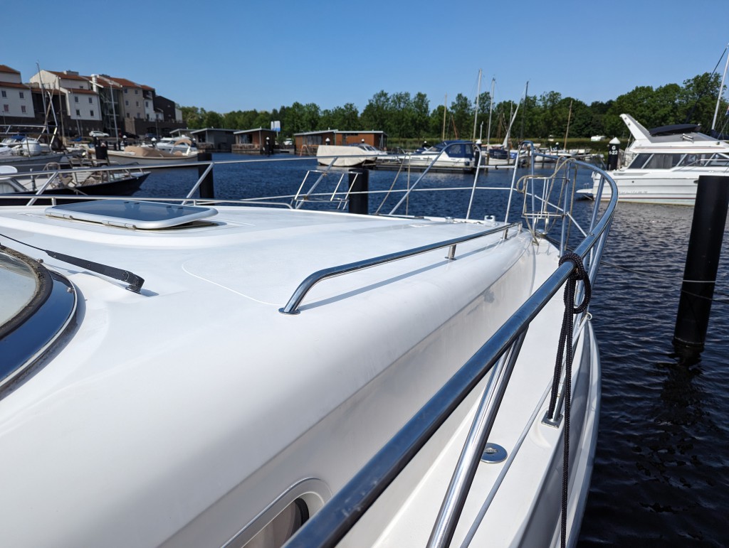 Sealine S 37 | Jacht makelaar | Shipcar Yachts Sealine S 37 | Jacht makelaar | Shipcar Yachts