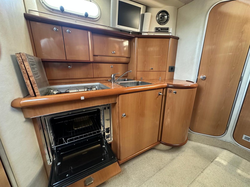 Sealine S 37 | Jacht makelaar | Shipcar Yachts Sealine S 37 | Jacht makelaar | Shipcar Yachts