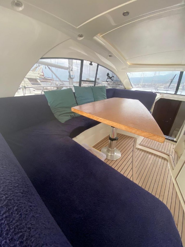Prestige 440 S | Jacht makelaar | Shipcar Yachts