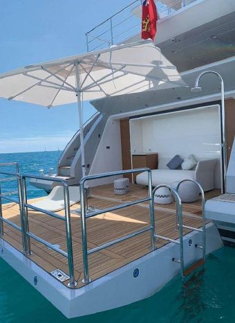 Azimut Grande 35 M  | Jacht makelaar | Shipcar Yachts