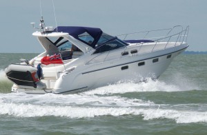 Sealine 37 S | Jacht makelaar | Shipcar Yachts