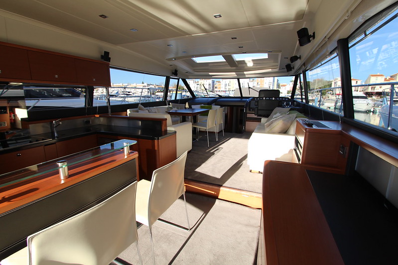 Prestige 620 S | Jacht makelaar | Shipcar Yachts
