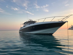 Sunseeker Predator 58 | Jacht makelaar | Shipcar Yachts
