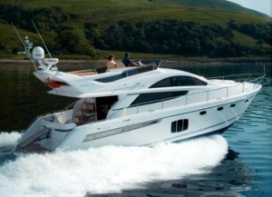 Fairline Phantom 48 | Jacht makelaar | Shipcar Yachts