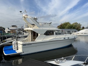 Fairline 36 Fly | Jacht makelaar | Shipcar Yachts