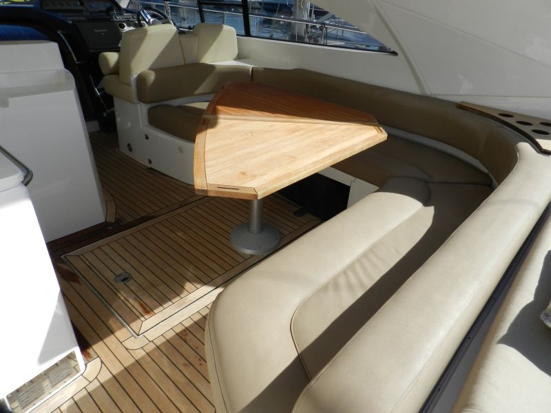 Fairline Targa 47 Gran Turismo | Jacht makelaar | Shipcar Yachts