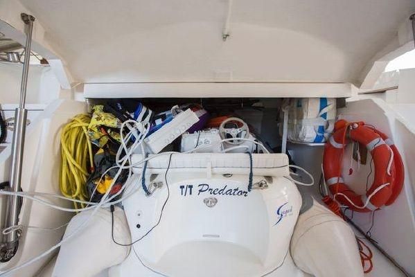 Sunseeker Predator 68 | Jacht makelaar | Shipcar Yachts