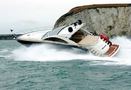 Sunseeker Predator 60 | Jacht makelaar | Shipcar Yachts