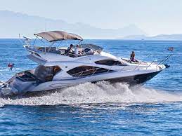 Sunseeker Manhattan 52 | Jacht makelaar | Shipcar Yachts